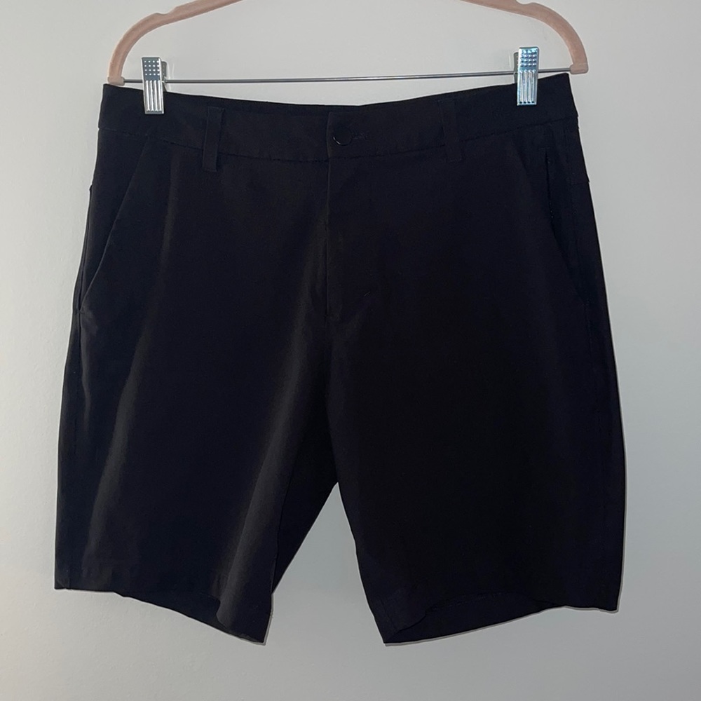 MENS LULULEMON SHORTS